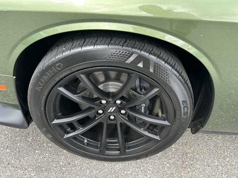 Used 2021 Dodge Challenger R/T w/ Performance Handling Group RWD image 13