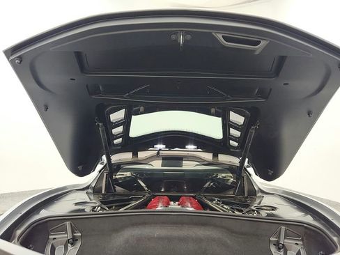 Used 2026 Chevrolet Corvette Z06 RWD image 17