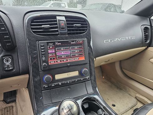 Used 2012 Chevrolet Corvette Grand Sport w/ 2LT Preferred Equipment Group image 11