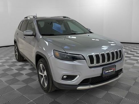 Used 2019 Jeep Cherokee Limited w/ Luxury Group AWD/4WD image 7