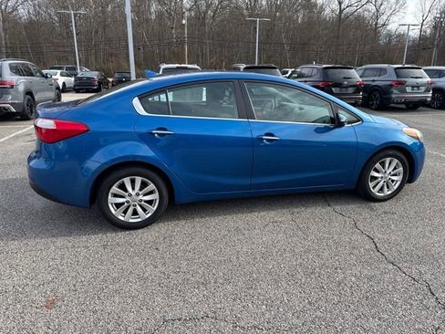 Used 2015 Kia Forte EX image 9