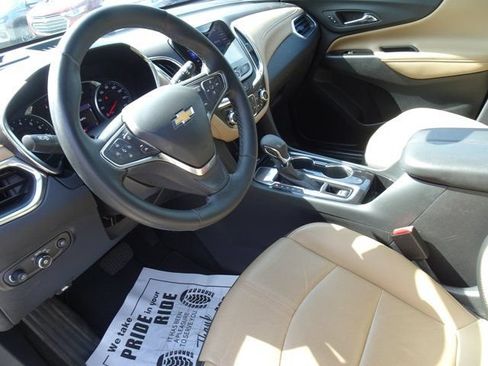 Used 2024 Chevrolet Equinox Premier FWD image 13