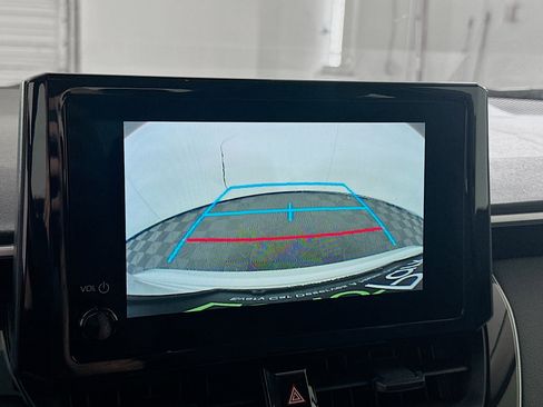 Used 2025 Toyota Corolla LE FWD image 23