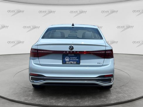 Certified 2025 Volkswagen Jetta SEL FWD image 7