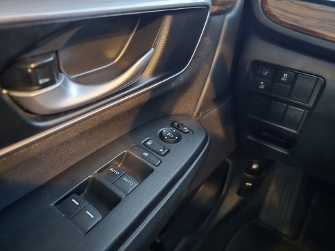 Used 2020 Honda CR-V EX image 12