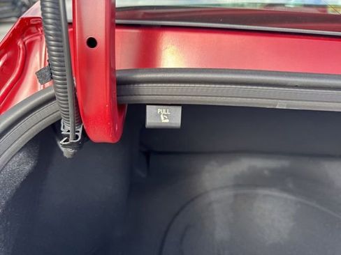 Certified 2025 Hyundai Elantra Sport image 28