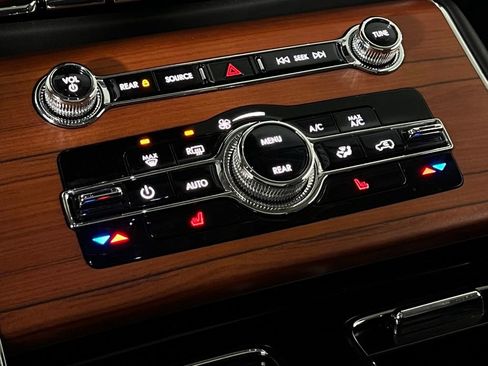 Used 2024 Lincoln Aviator Reserve image 21