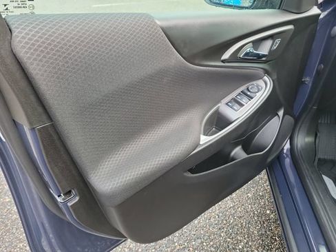 Certified 2025 Chevrolet Malibu RS FWD image 17