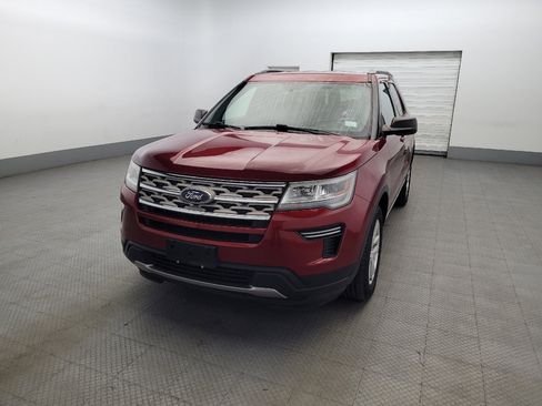 Used 2018 Ford Explorer XLT image 15