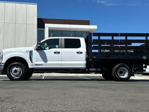 New 2026 Ford F350 XL w/ XL Chrome Package AWD/4WD image 6
