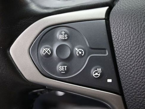 Used 2019 Chevrolet Colorado Z71 AWD/4WD image 17