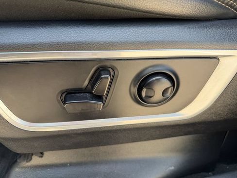 Used 2025 RAM 1500 Laramie AWD/4WD image 25