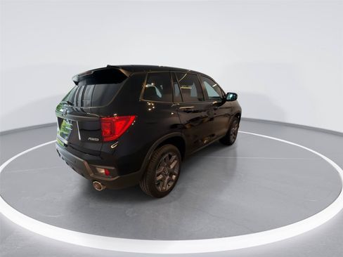 Used 2023 Honda Passport EX-L image 8