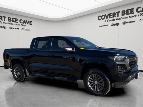 Used 2024 Chevrolet Colorado LT image 11