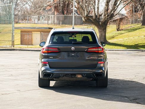 Used 2023 BMW X5 M50i w/ Executive Package image 6