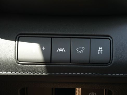 Used 2023 Hyundai Santa Fe Calligraphy AWD/4WD image 38