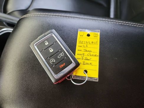 Used 2023 Jeep Grand Cherokee L Limited w/ MOPAR Finishing Package AWD/4WD image 44