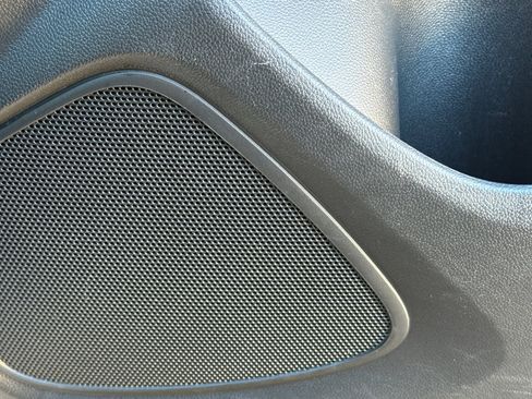 Used 2024 Buick Encore GX Sport Touring image 22