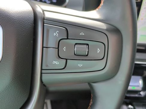 Used 2025 GMC Sierra 1500 AT4 w/ AT4 Premium Package AWD/4WD image 23