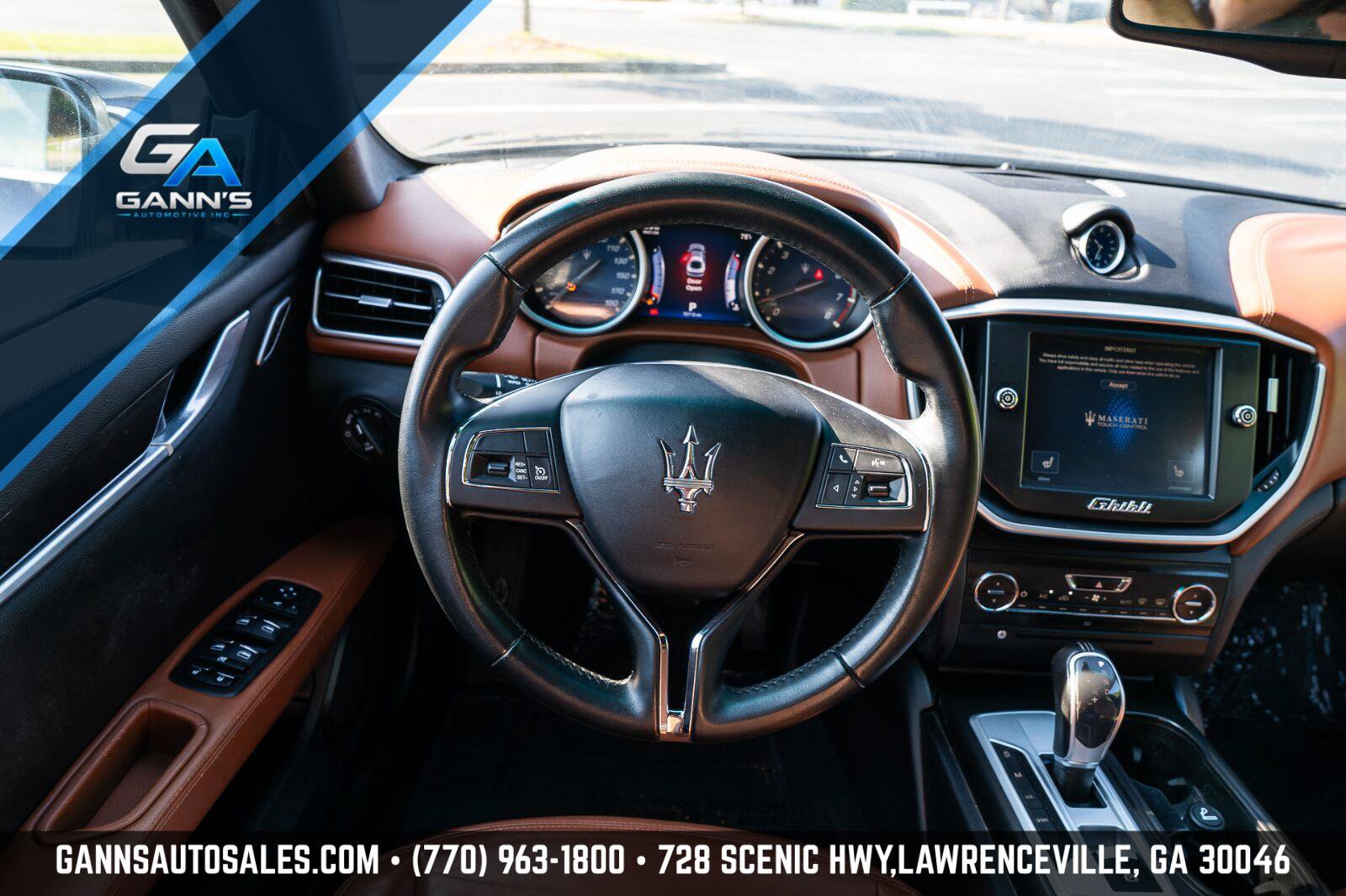 Used 2016 Maserati Ghibli RWD image 29