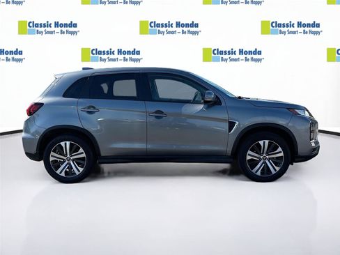 Used 2024 Mitsubishi Outlander Sport SE image 9