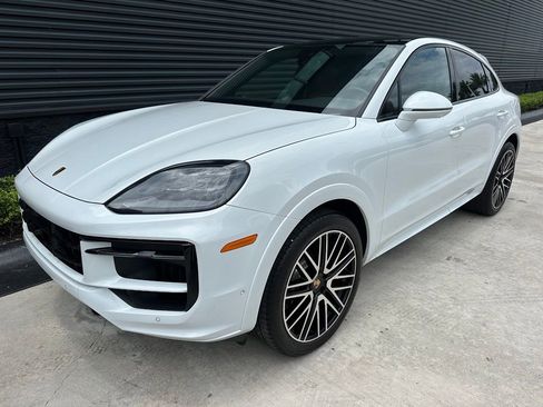 Certified 2026 Porsche Cayenne S AWD/4WD image 7
