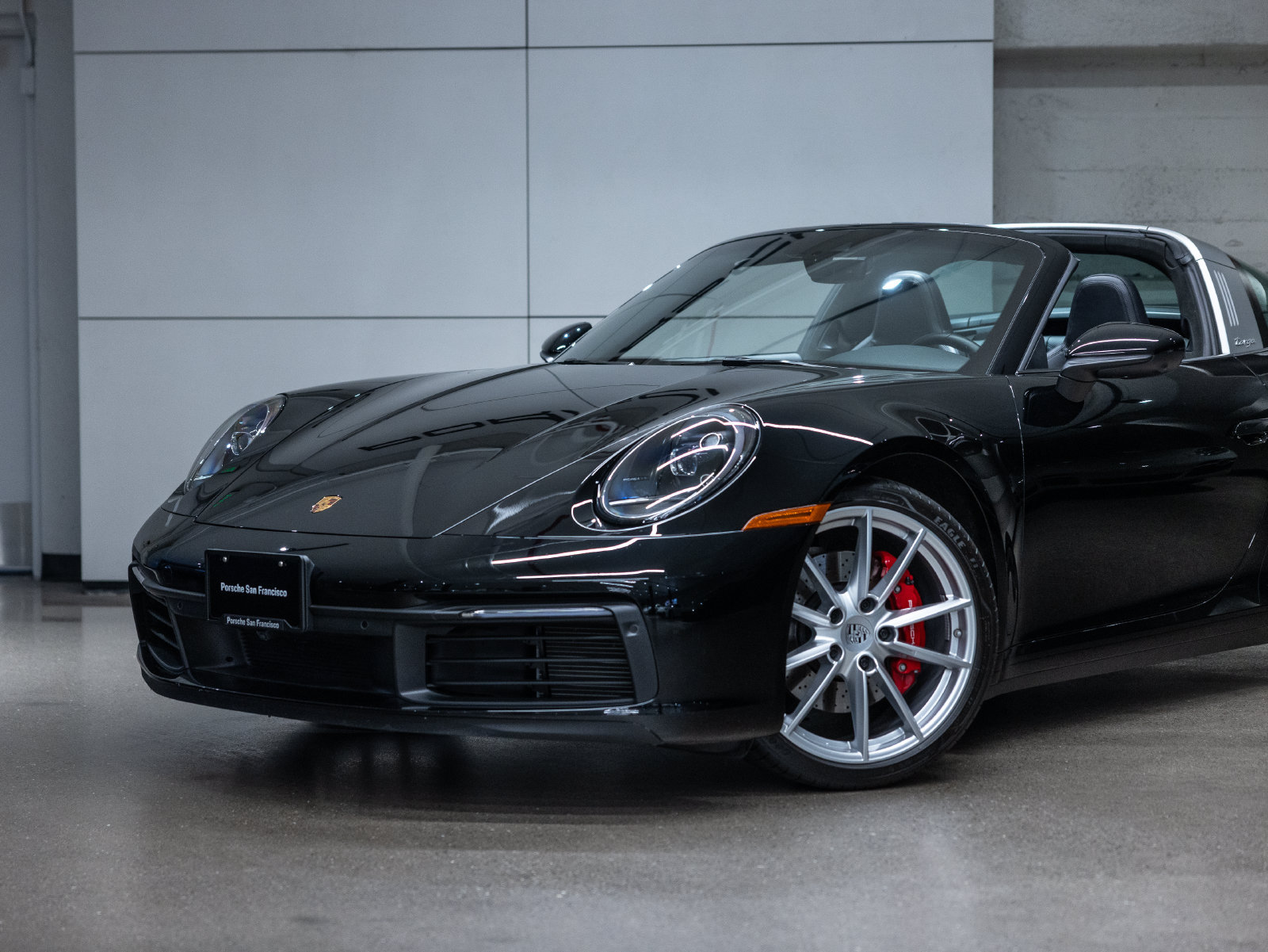Certified 2024 Porsche 911 Targa 4S AWD/4WD image 19
