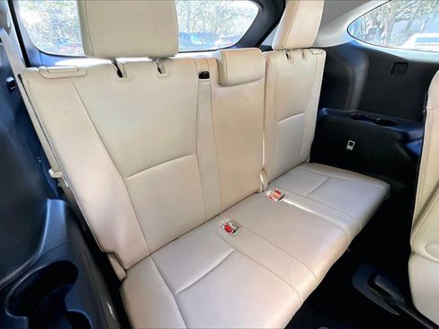Used 2021 Toyota Highlander XLE image 33