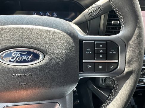 New 2026 Ford F250 Lariat w/ Black Appearance Package AWD/4WD image 24
