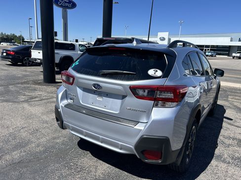 Used 2023 Subaru Crosstrek 2.0i Premium AWD/4WD image 5