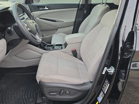Used 2021 Hyundai Tucson Value FWD image 14