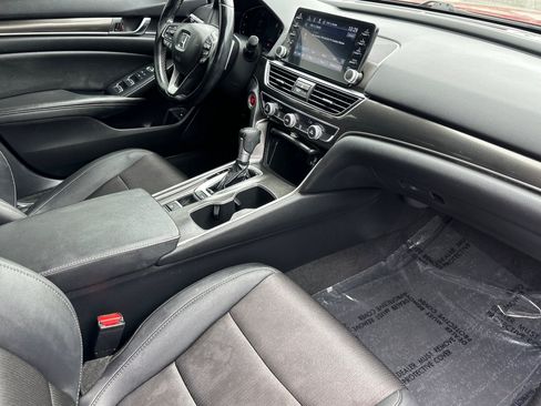 Used 2020 Honda Accord Sport image 32