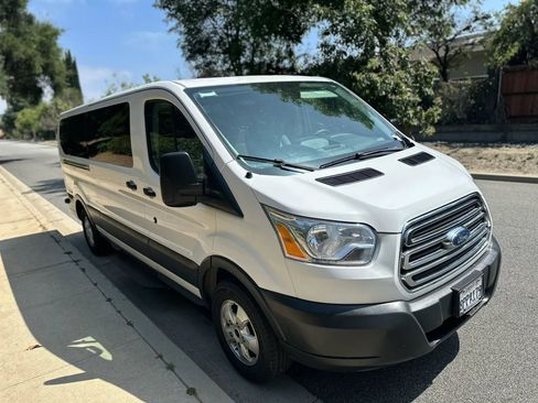 Used 2018 Ford Transit 350 XLT RWD image 8