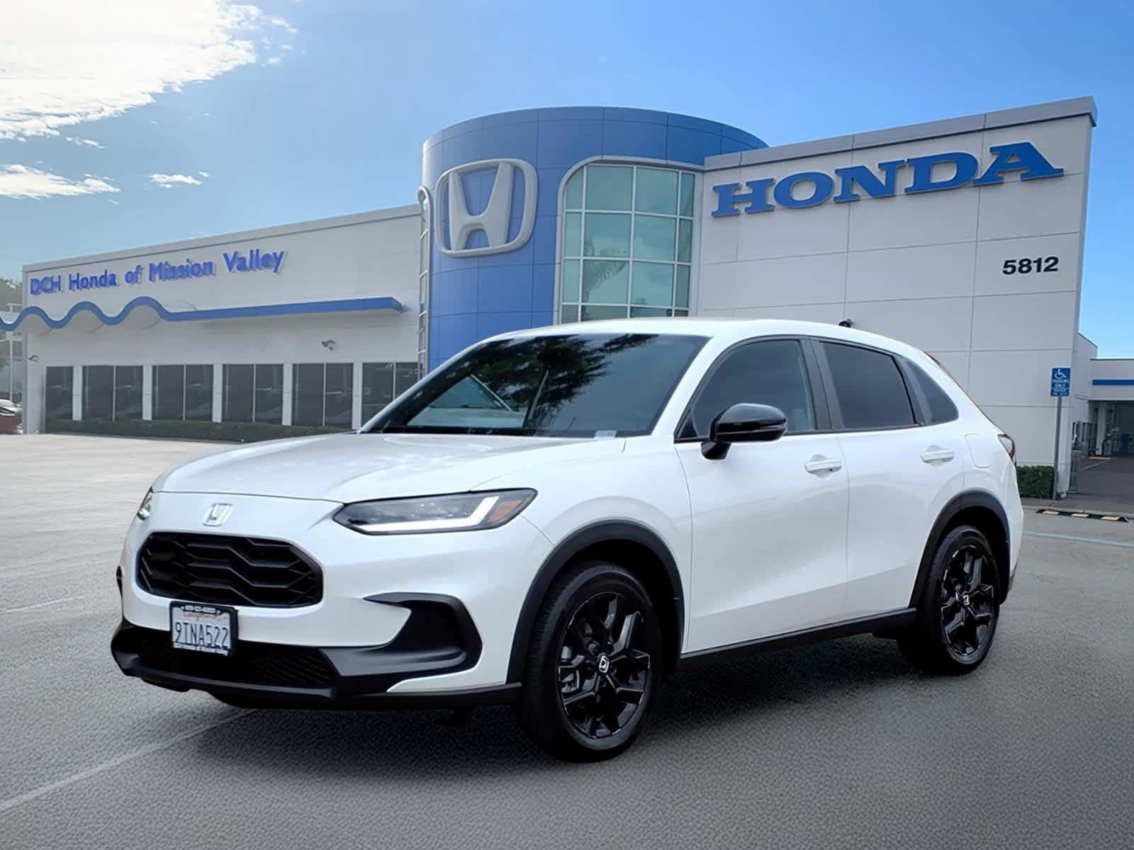 Used 2025 Honda HR-V Sport image 1