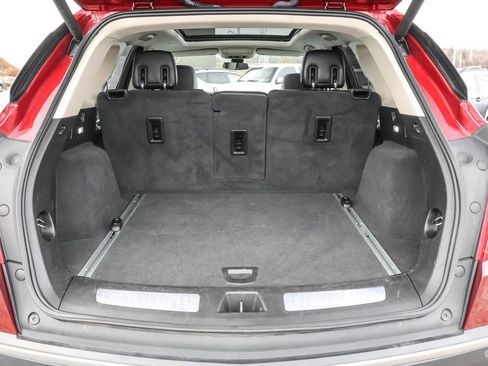 Used 2018 Cadillac XT5 Premium Luxury image 30