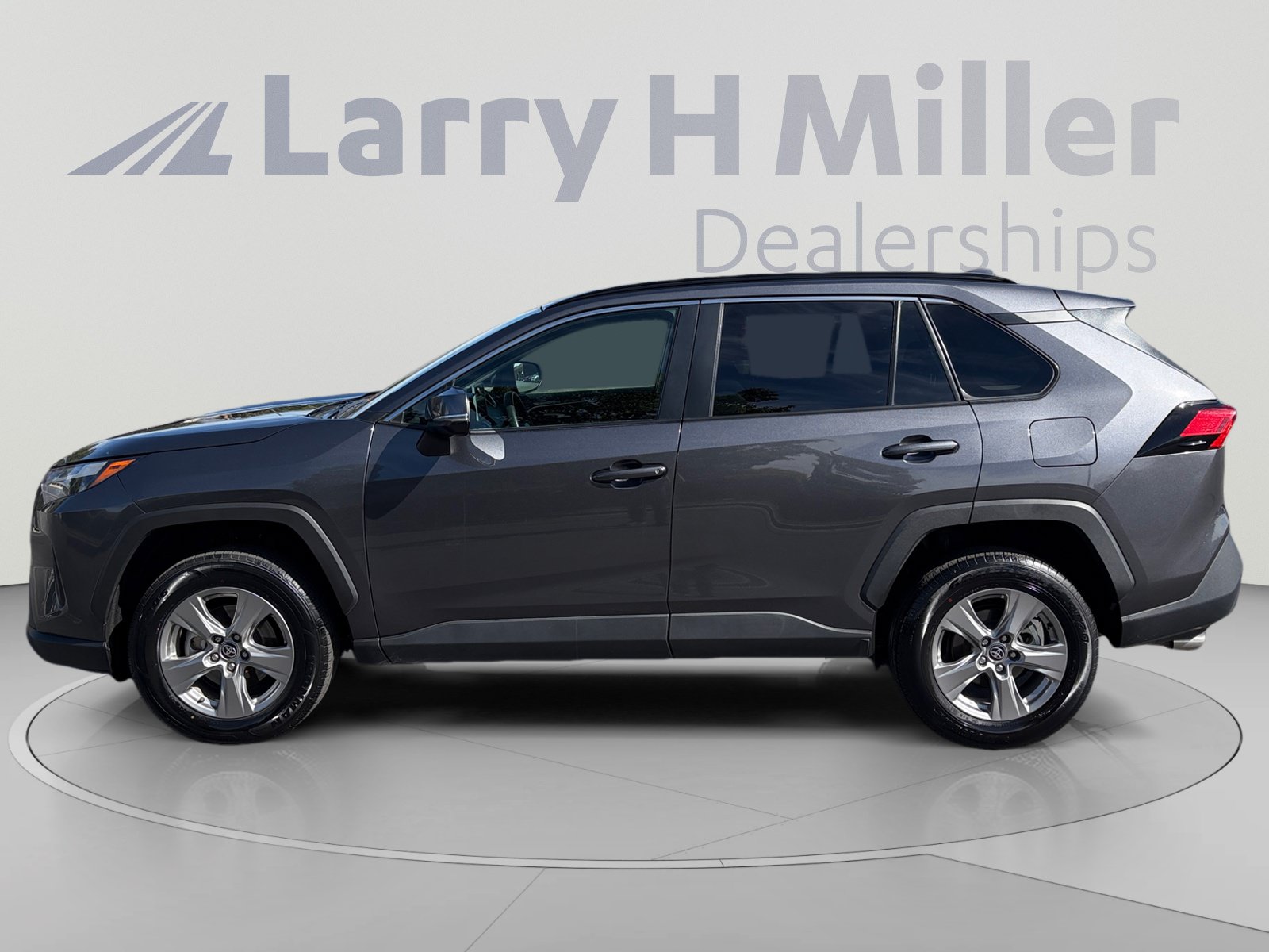 Certified 2025 Toyota RAV4 XLE AWD/4WD image 2