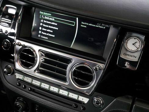 Used 2020 Rolls-Royce Dawn image 46