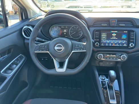 New 2025 Nissan Versa SR w/ Trunk Package image 13