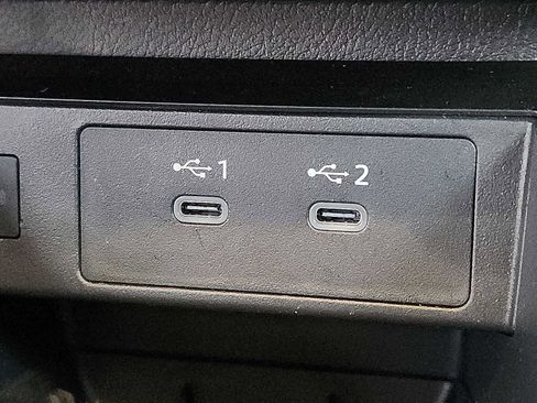 Certified 2025 Nissan Kicks SV w/ Illumination Package image 23