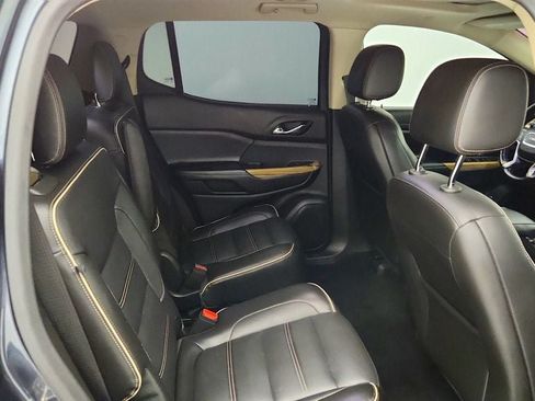 Used 2019 GMC Acadia Denali w/ Technology Package AWD/4WD image 25