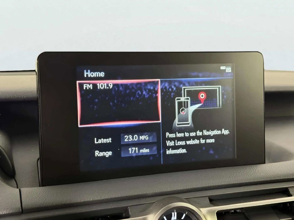 Used 2023 Lexus RC 300 RWD image 29