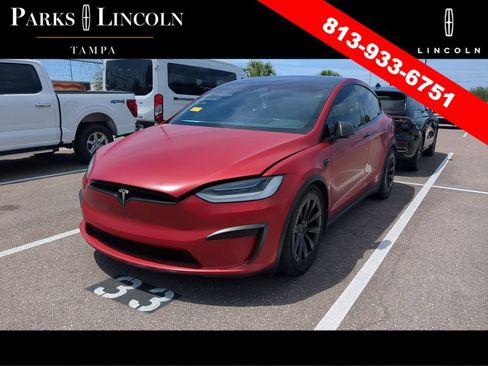 Used 2022 Tesla Model X Plaid image 4
