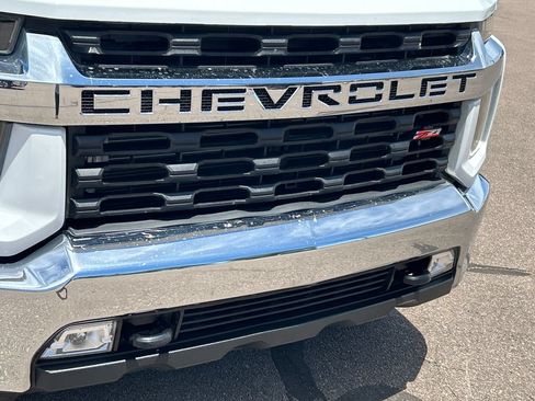 Used 2022 Chevrolet Silverado 2500 LT w/ Convenience Package AWD/4WD image 21