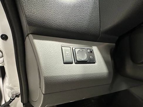 Used 2021 Nissan NV200 SV image 25