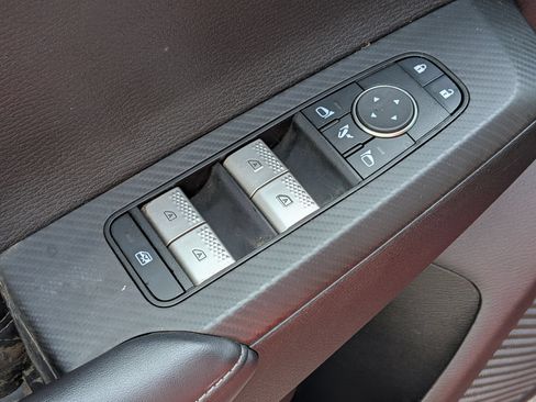 Used 2024 Mitsubishi Outlander SEL FWD image 13