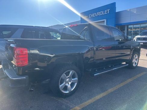 Used 2018 Chevrolet Silverado 1500 LT w/ Texas Edition image 4
