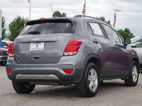 Used 2020 Chevrolet Trax LT FWD image 17