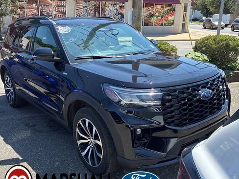 Used 2025 Ford Explorer ST-Line AWD/4WD image 1