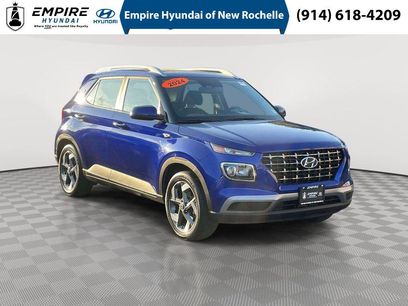 Used 2024 Hyundai Venue SEL