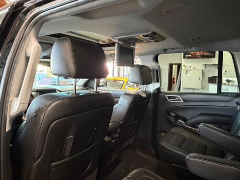 Used 2016 GMC Yukon Denali image 30